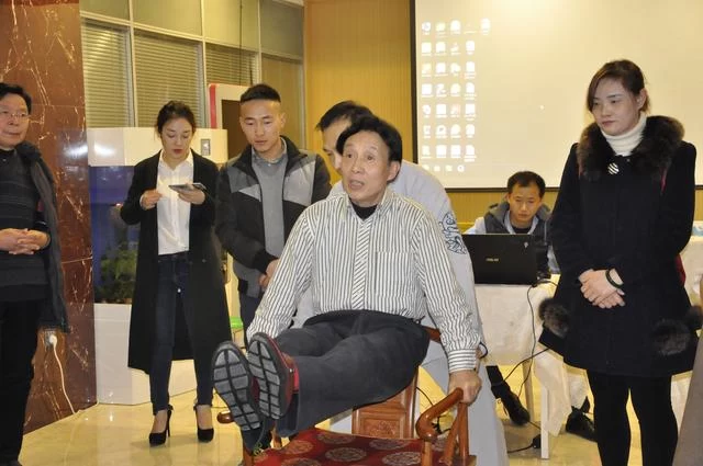 陈红涛教授中华五环养生长寿功成都正式开班(图5) 陈红涛教授中华五环养生长寿功成都正式开班(图5)