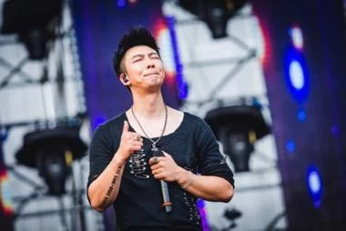 李宇春华晨宇炫动长江|红牛2018长江国际音乐节燃爆五一小长假 李宇春华晨宇炫动长江|红牛2018长江国际音乐节燃爆五一小长假(图11)