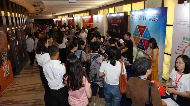 凤凰绘助力中国企业HR爱的成长——企业管理专家张艳桦谈共享经济时代人力资源管理(图3) 凤凰绘助力中国企业HR爱的成长——企业管理专家张艳桦谈共享经济时代人力资源管理(图3)