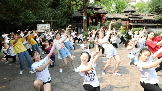 传承壮乡文脉,广西非遗保护工作硕果累累(图2) 传承壮乡文脉,广西非遗保护工作硕果累累(图2)