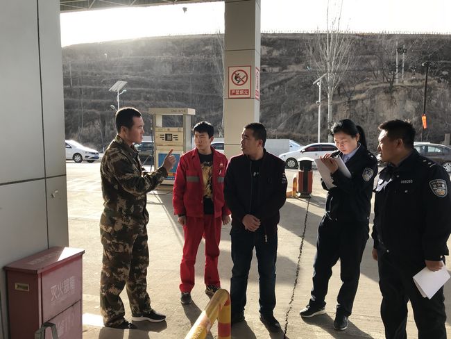陕西佳县消防大队联合多部门开展消防安全检查(图2)