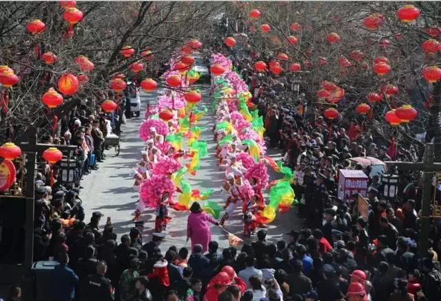 改革开放40年,榆林经济起巨变(图4) 改革开放40年,榆林经济起巨变(图4)