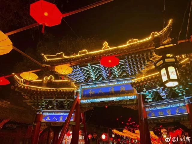 大美榆林除夕夜,惊艳!(图3) 大美榆林除夕夜,惊艳!(图3)
