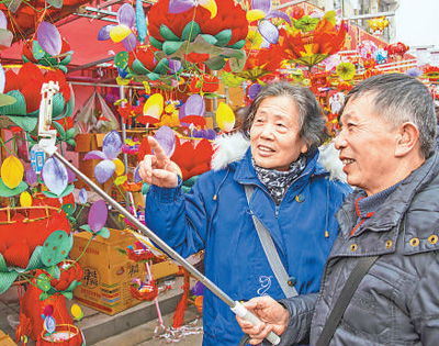 别样新春乐趣多（大数据观察·关注春节消费）(图2)