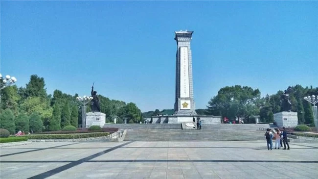 红色文化的精神高地——红安县公共文化服务体系示范区创建探访(图1) 红色文化的精神高地——红安县公共文化服务体系示范区创建探访(图1)
