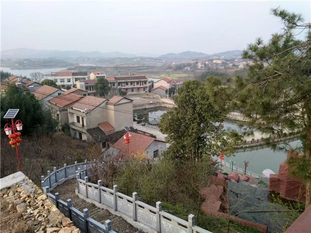 华家大湾的春天:文化旅游带动乡村振兴的“黄冈样本”(图1) 华家大湾的春天:文化旅游带动乡村振兴的“黄冈样本”(图1)