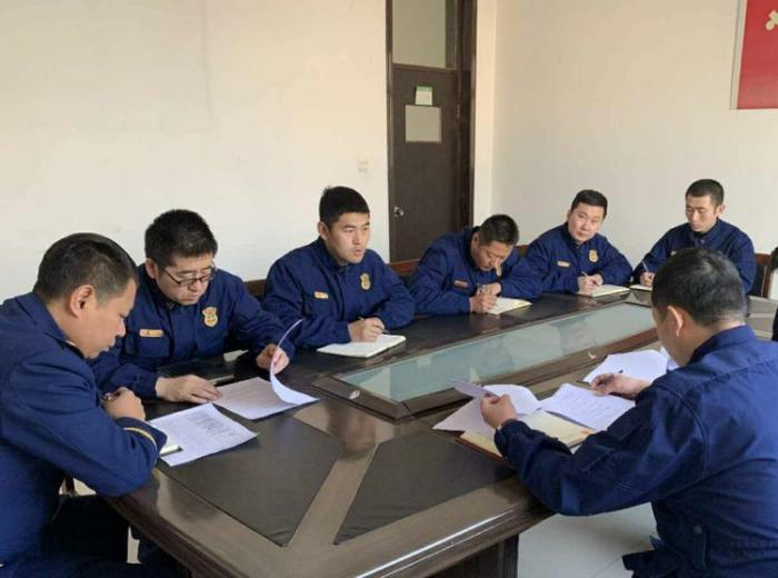 陕西米脂消防大队制定措施全力保障辖区消防安全(图1)