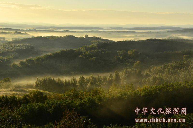 旅游季节 木兰围场强化使命担当 突出生态保护(图3)