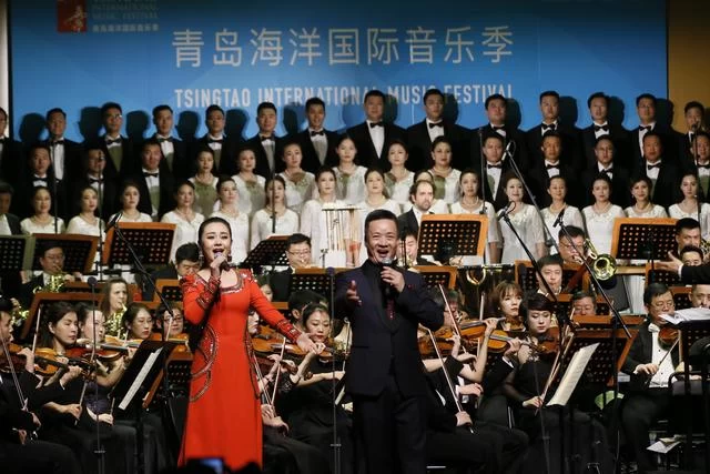青岛海洋国际音乐季,“阎师高徒”,阎维文民族声乐大师班师生音乐会成功上演(图8) 青岛海洋国际音乐季,“阎师高徒”,阎维文民族声乐大师班师生音乐会成功上演(图8)