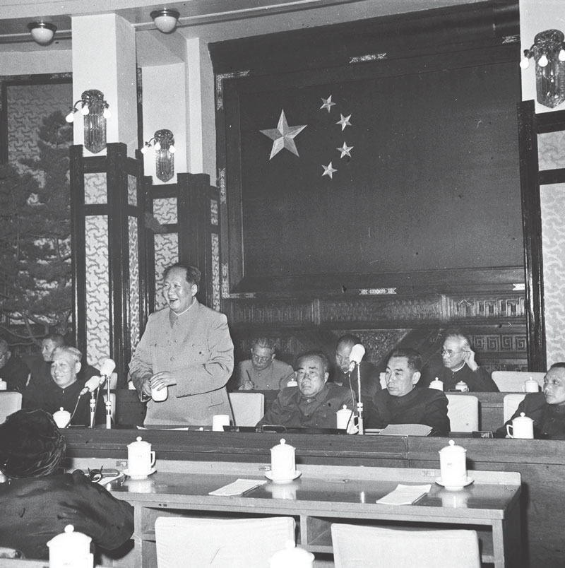 思想之光指引中国实现伟大飞跃(图2)