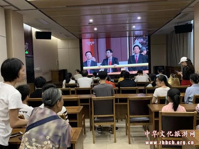 广西文旅系统干部群众热议国庆庆典(图4) 广西文旅系统干部群众热议国庆庆典(图4)