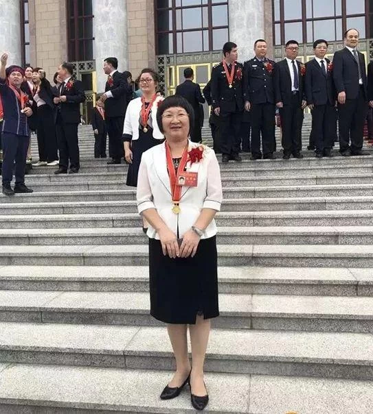 东莞女干部袁秀娟:对妇女儿童工作有独特情怀(图8) 东莞女干部袁秀娟:对妇女儿童工作有独特情怀(图8)