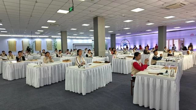 第四届“全球华人少年书法大会”总决赛圆满收官(图2)