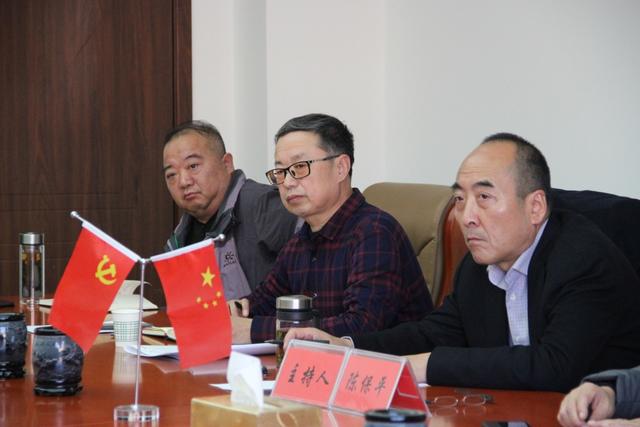 不忘初心,继续前进——榆林职院召开民主党派、无党派人士主题教育座谈会(图3) 不忘初心,继续前进——榆林职院召开民主党派、无党派人士主题教育座谈会(图3)