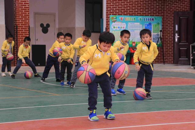 广西文旅幼首届冬季运动会带领孩子领跑未来(图5)