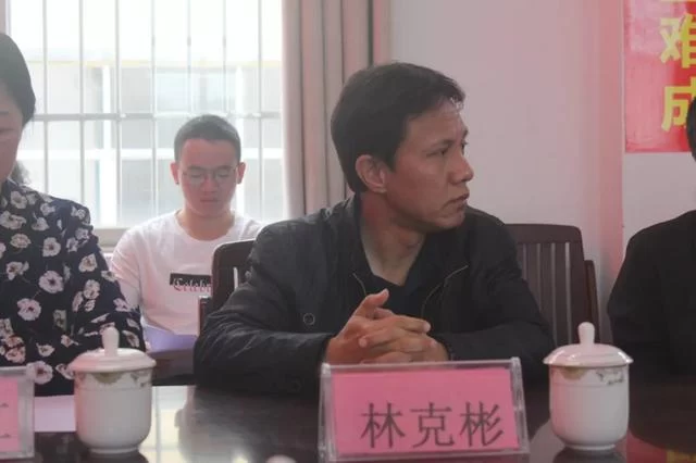 陆川县文联、作协举行“乡村振兴”大型采风活动(图7) 陆川县文联、作协举行“乡村振兴”大型采风活动(图7)