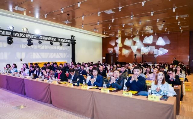 盈科旅游获“美团酒店2019年度HOS之星”奖(图2) 盈科旅游获“美团酒店2019年度HOS之星”奖(图2)
