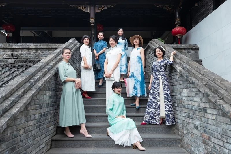 冉晓檬:成都时尚界"美丽低成本"的倡导者和引领者(图2) 冉晓檬:成都时尚界"美丽低成本"的倡导者和引领者(图2)