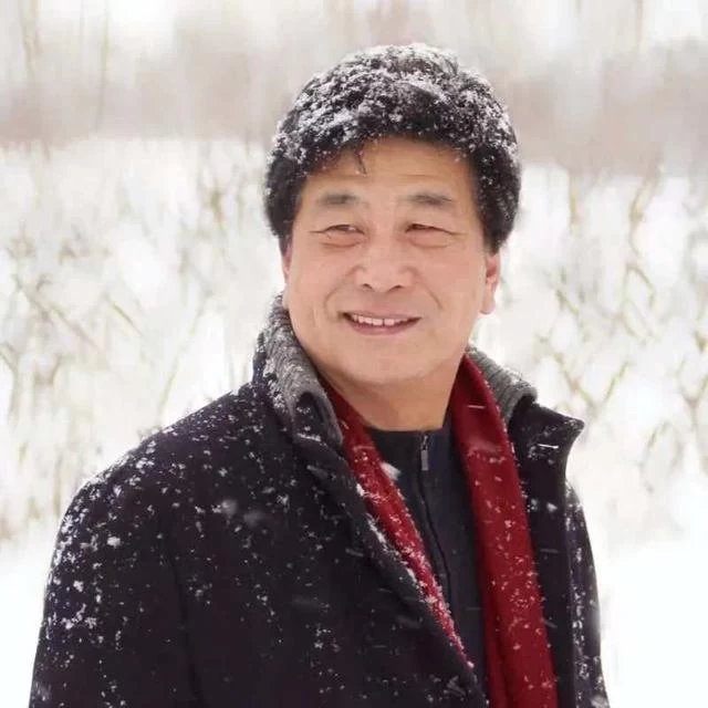 内蒙古举办阿古拉泰抗疫作品专辑《雪白的天鹅》发布会(图3) 内蒙古举办阿古拉泰抗疫作品专辑《雪白的天鹅》发布会(图3)