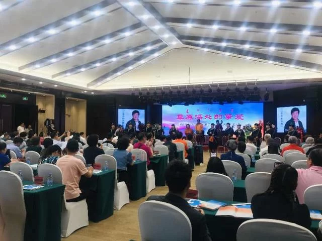 内蒙古举办阿古拉泰抗疫作品专辑《雪白的天鹅》发布会(图2) 内蒙古举办阿古拉泰抗疫作品专辑《雪白的天鹅》发布会(图2)