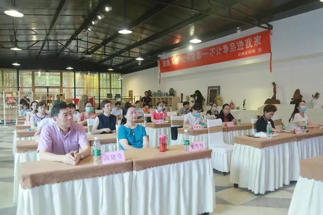 时代匠造——受邀参加武侯区妇联第五届三次执委会(图4)