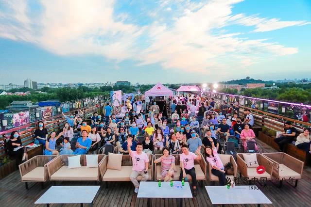 首次携手第十届北京国际电影节,必胜客中国三十周年邀您共赏经典(图1) 首次携手第十届北京国际电影节,必胜客中国三十周年邀您共赏经典(图1)
