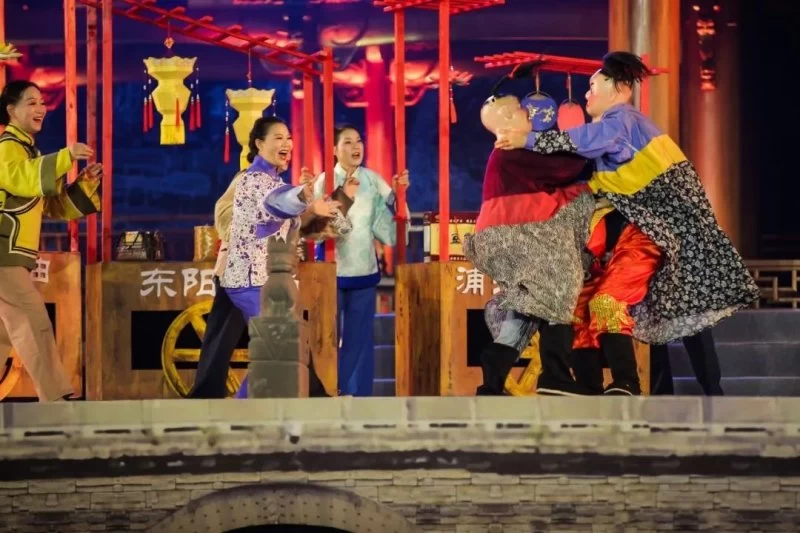 “婺风遗韵·水墨金华”非遗一台戏书就文旅华章(图7) “婺风遗韵·水墨金华”非遗一台戏书就文旅华章(图7)