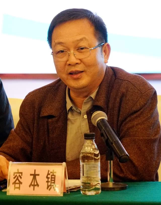 梁晓阳《出塞书》:跨文体书写 大空间建构 展现人性美(图5) 梁晓阳《出塞书》:跨文体书写 大空间建构 展现人性美(图5)