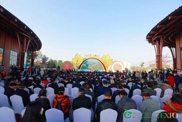 河池文旅亮相第十三届广西(河池)园林园艺博览会展多彩风姿(图2) 河池文旅亮相第十三届广西(河池)园林园艺博览会展多彩风姿(图2)