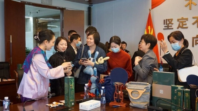第二期湾品·广州消费帮扶品牌评价发布会顺利召开(图8) 第二期湾品·广州消费帮扶品牌评价发布会顺利召开(图8)
