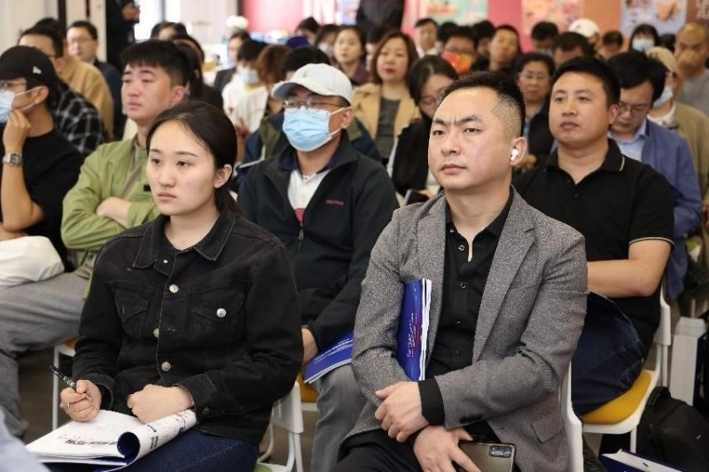 “知识产权国际标准·园区行”国内首场活动在京举行(图7) “知识产权国际标准·园区行”国内首场活动在京举行(图7)