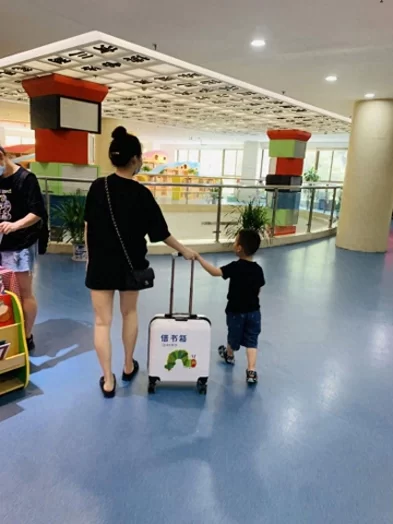 温州市图书馆:营造阅读多元空间 以幸福感激发青少年阅读兴趣(图3) 温州市图书馆:营造阅读多元空间 以幸福感激发青少年阅读兴趣(图3)