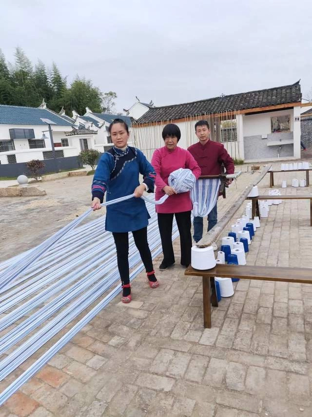 湖北黄冈:红安大布织出的幸福生活(图3) 湖北黄冈:红安大布织出的幸福生活(图3)