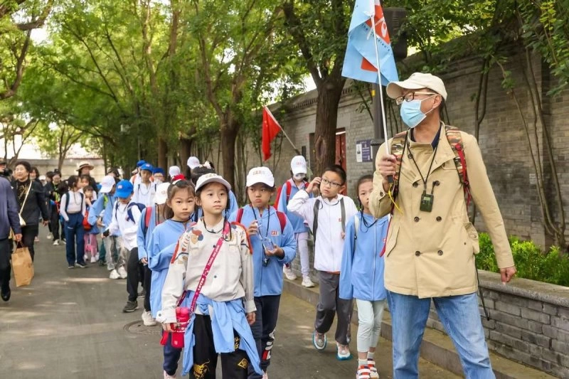 海内外青少年用文学作品讲述北京中轴线故事(图3) 海内外青少年用文学作品讲述北京中轴线故事(图3)