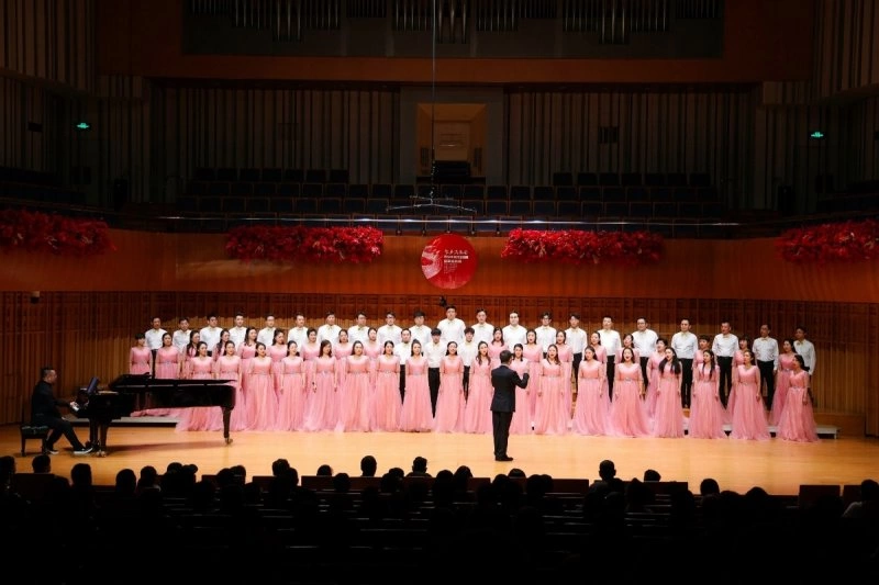 西安市优秀合唱团新年音乐会成功举办(图3) 西安市优秀合唱团新年音乐会成功举办(图3)