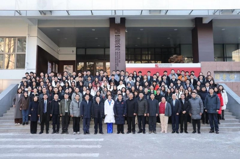 “北京雨燕奖学金”首度颁发,首都300余名学子受奖百万元(图7) “北京雨燕奖学金”首度颁发,首都300余名学子受奖百万元(图7)