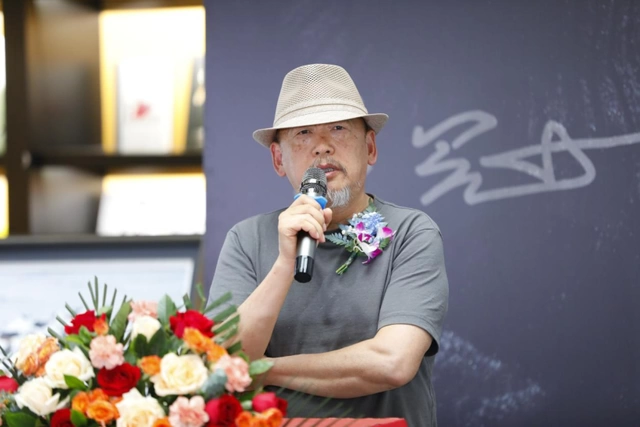 吴冠中限量综合版画精品展暨首发仪式在京举行(图7) 吴冠中限量综合版画精品展暨首发仪式在京举行(图7)