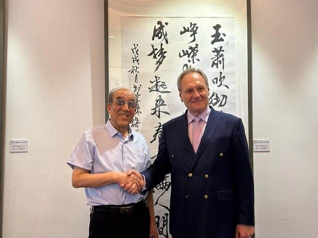 “心旅马家窑——五湖散翁王志安书法展”在京开幕(图15) “心旅马家窑——五湖散翁王志安书法展”在京开幕(图15)