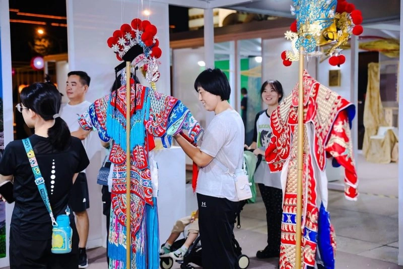 2第七届传统工艺振兴主题展十一假期更精彩(图2) 第七届传统工艺振兴主题展十一假期更精彩(图2)