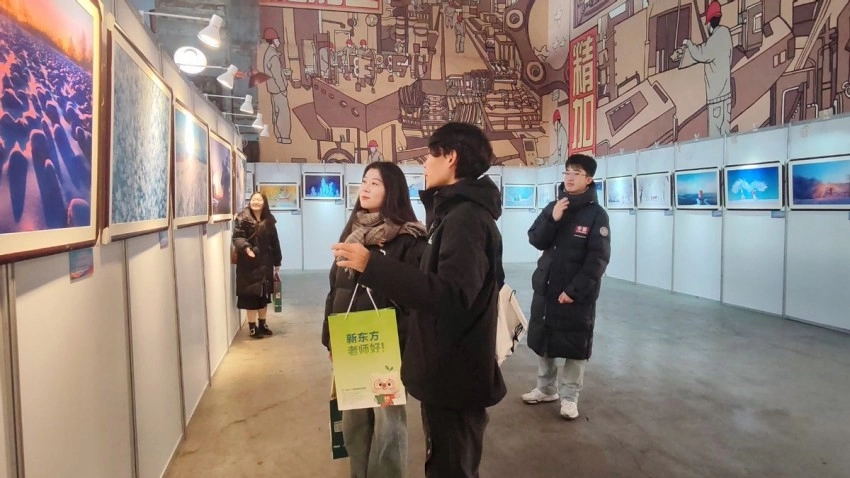 “大美伊春·魅力丰林”冬季风光摄影作品展（大连站）拉开帷幕(图1)