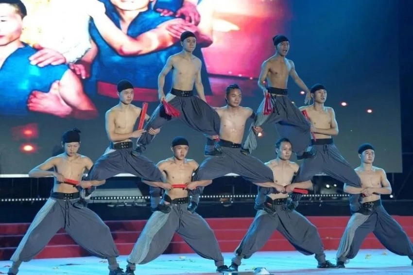 龙韵武艺团2024：纵横艺海，武通中外(图15)