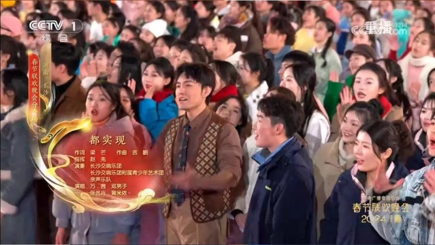 音乐诗人梁芒：以浪漫书写有用的歌(图6)