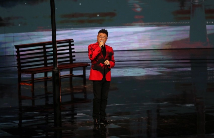 李雪健、刘莉莉、金响携情景歌曲《你是我的家》亮相《2025年全球华侨华人春节大联欢》(图10) 李雪健、刘莉莉、金响携情景歌曲《你是我的家》亮相《2025年全球华侨华人春节大联欢》(图10)
