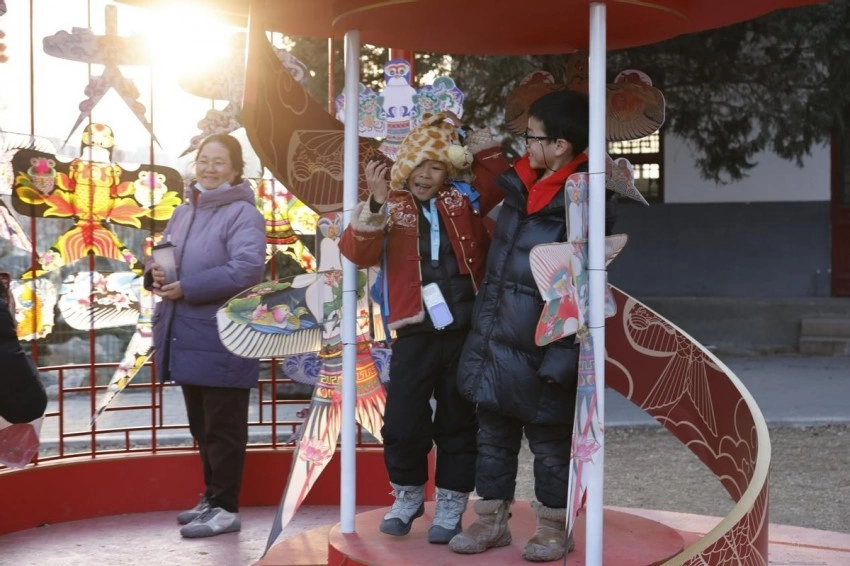 第三十七届地坛、第三十九届龙潭春节文化庙会圆满谢幕:传统焕新韵,文化续华章(图23) 第三十七届地坛、第三十九届龙潭春节文化庙会圆满谢幕:传统焕新韵,文化续华章(图23)