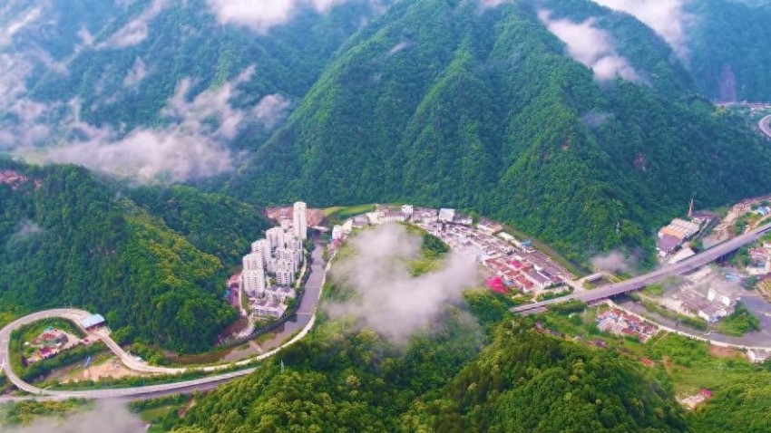 当青春遇上美景 探秘宁陕文旅的N种精彩
