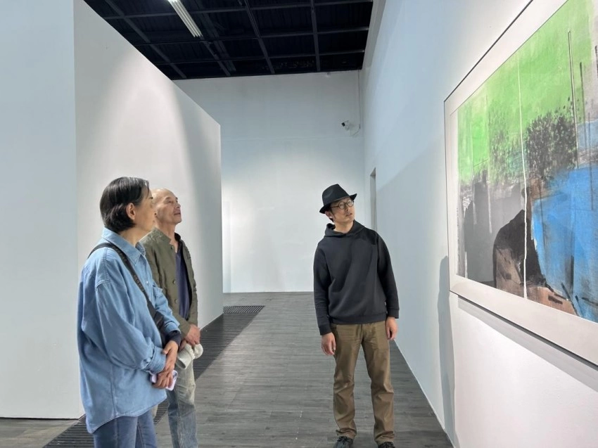 “墨焰——班舒阳水墨作品展”春季艺术绽放(图7) “墨焰——班舒阳水墨作品展”春季艺术绽放(图7)