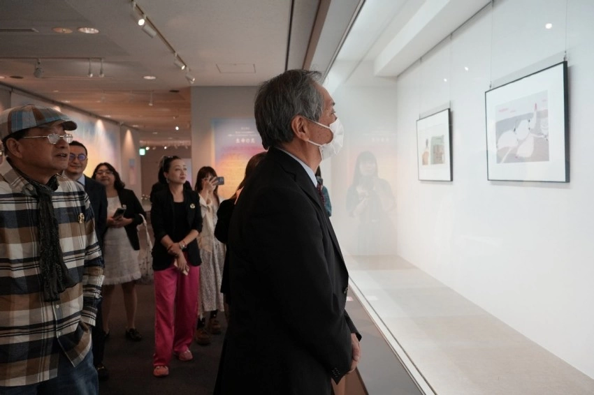 生命之光·第十一届生命艺术现象学国际艺术展暨学术论坛在东京开幕(图13) 生命之光·第十一届生命艺术现象学国际艺术展暨学术论坛在东京开幕(图13)
