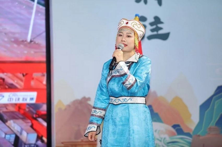 “神奇神木·神秘神往”神木市在西安、宝鸡举办旅游推介暨招商引资会(图5) “神奇神木·神秘神往”神木市在西安、宝鸡举办旅游推介暨招商引资会(图5)