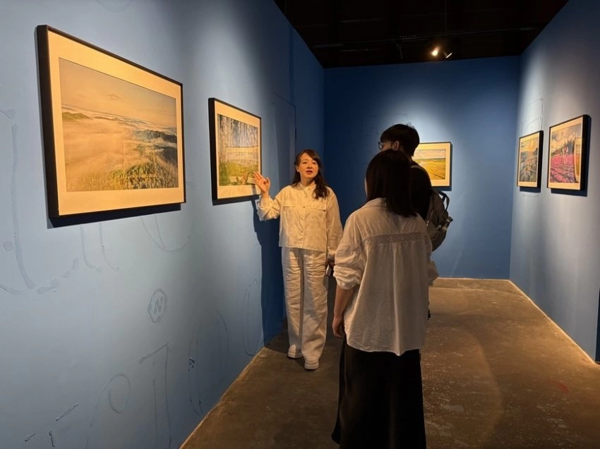 “大美伊春·魅力丰林”四季风光摄影作品展武汉站启幕(图1) “大美伊春·魅力丰林”四季风光摄影作品展武汉站启幕(图1)