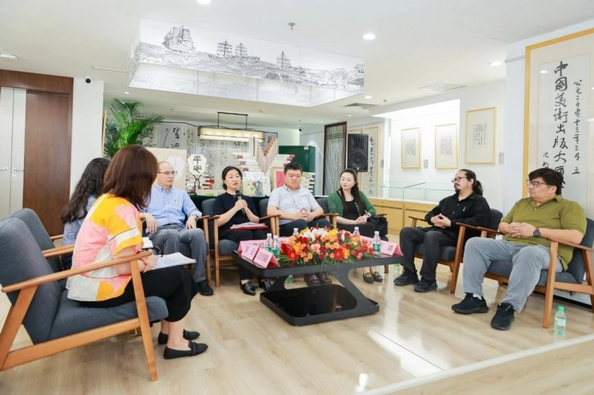 第四届“人美杯”中国青少年书画大展启动(图3) 第四届“人美杯”中国青少年书画大展启动(图3)